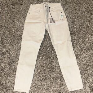 NWT pistola White Skinny Jeans - High Rise